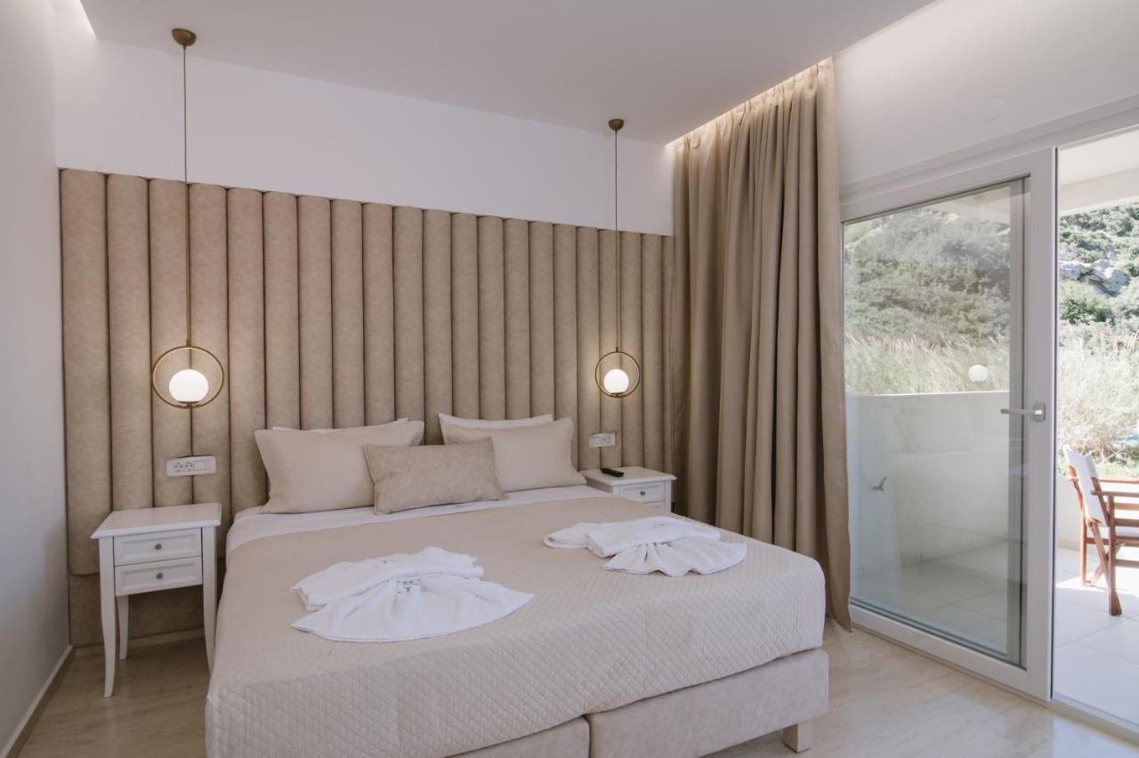 Dora Apartments Agia Pelagia  Exterior photo