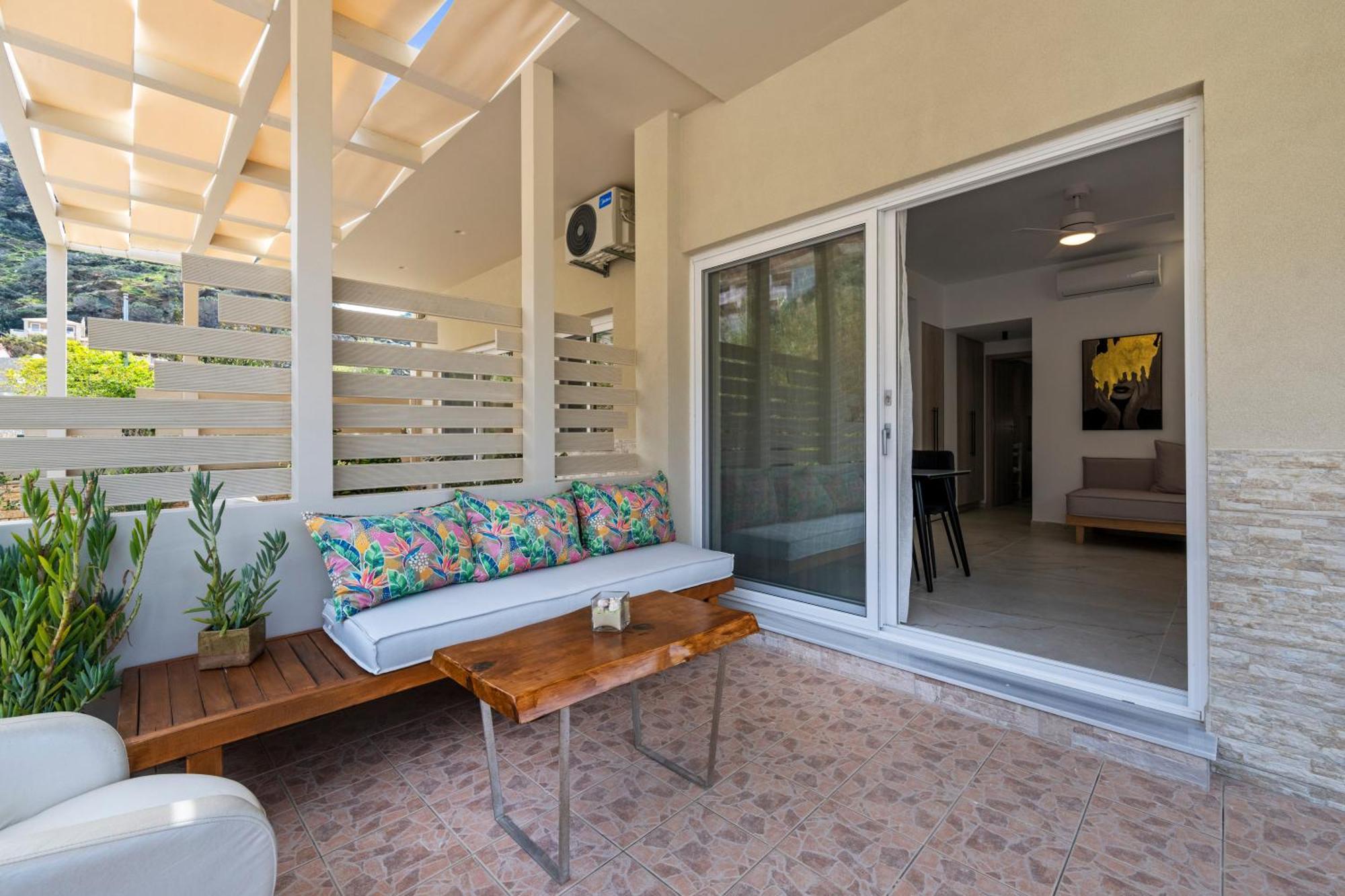 Dora Apartments Agia Pelagia  Exterior photo
